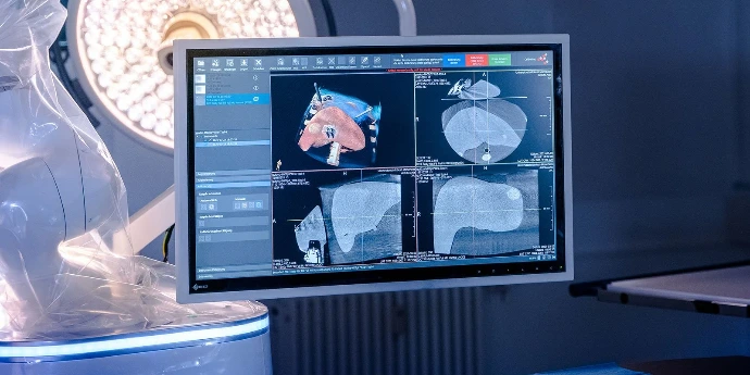 The robotic surgical assistant